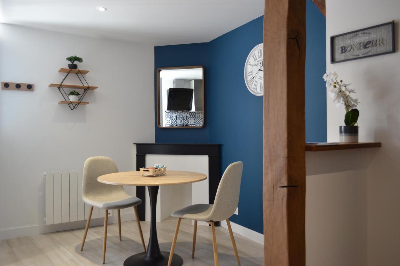 L'Essentiel De Chartres Apartment Room photo